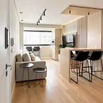 Apartamento Frente Mar Com Garagem